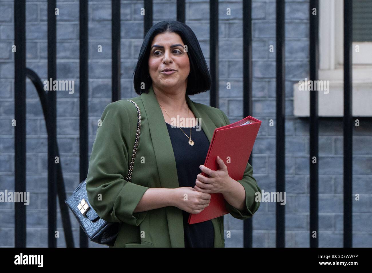 London, England, UK. 2nd Dec, 2025. SHABANA MAHMOOD, Secretary of State for the Home Department, leaves 10 Downing Street after a Cabinet Meeting. (Credit Image: © Thomas Krych/ZUMA Press Wire) EDITORIAL USAGE ONLY! Not for Commercial USAGE! Stock Photo
