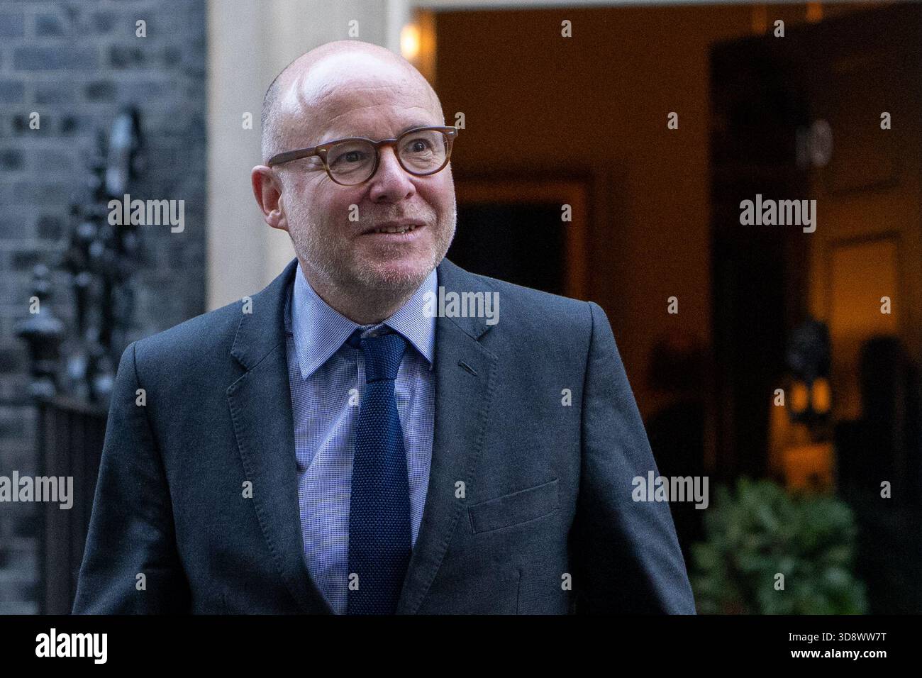 London, England, UK. 2nd Dec, 2025. Attorney General Lord RICHARD HERMER, leaves 10 Downing Street after a weekly Cabinet Meeting. (Credit Image: © Thomas Krych/ZUMA Press Wire) EDITORIAL USAGE ONLY! Not for Commercial USAGE! Stock Photo