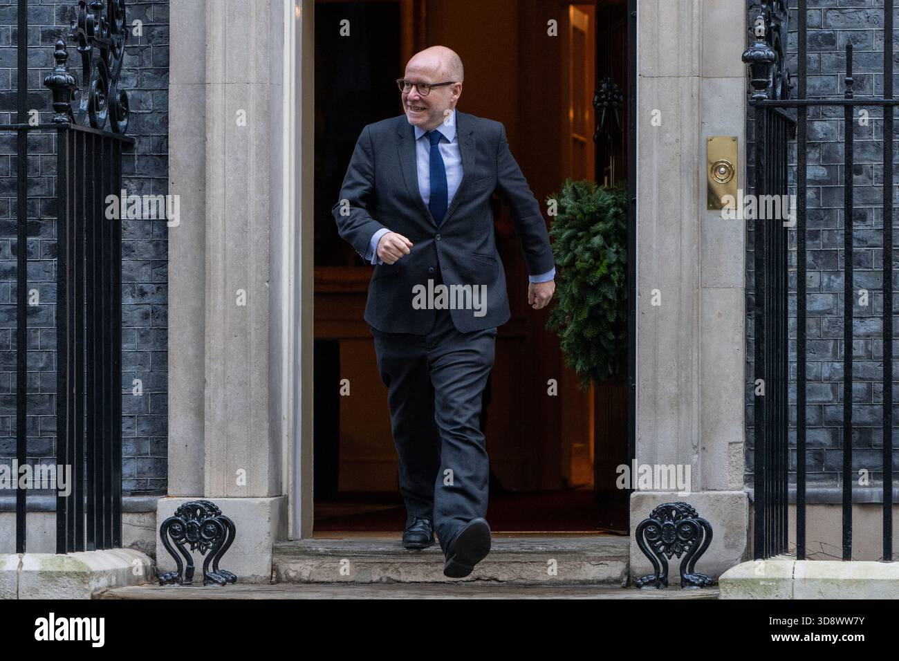 London, England, UK. 2nd Dec, 2025. Attorney General Lord RICHARD HERMER, leaves 10 Downing Street after a weekly Cabinet Meeting. (Credit Image: © Thomas Krych/ZUMA Press Wire) EDITORIAL USAGE ONLY! Not for Commercial USAGE! Stock Photo
