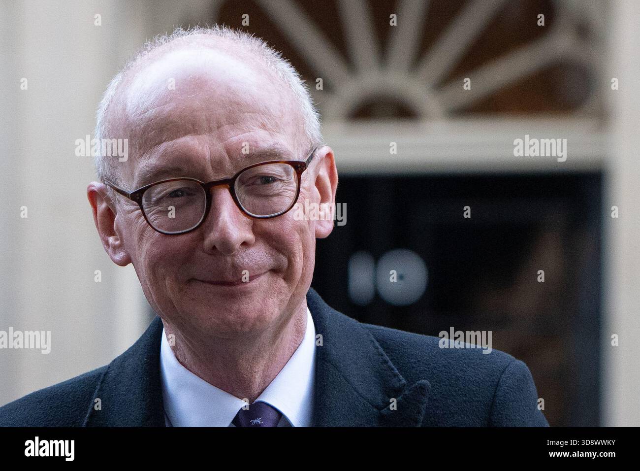 London, England, UK. 2nd Dec, 2025. PAT MCFADDEN, Secretary of State for Work and Pensions, leaves 10 Downing Street after a weekly Cabinet Meeting. (Credit Image: © Thomas Krych/ZUMA Press Wire) EDITORIAL USAGE ONLY! Not for Commercial USAGE! Stock Photo