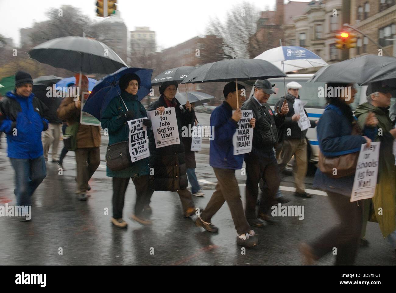 Rallying protesting hi-res stock photography and images - Alamy