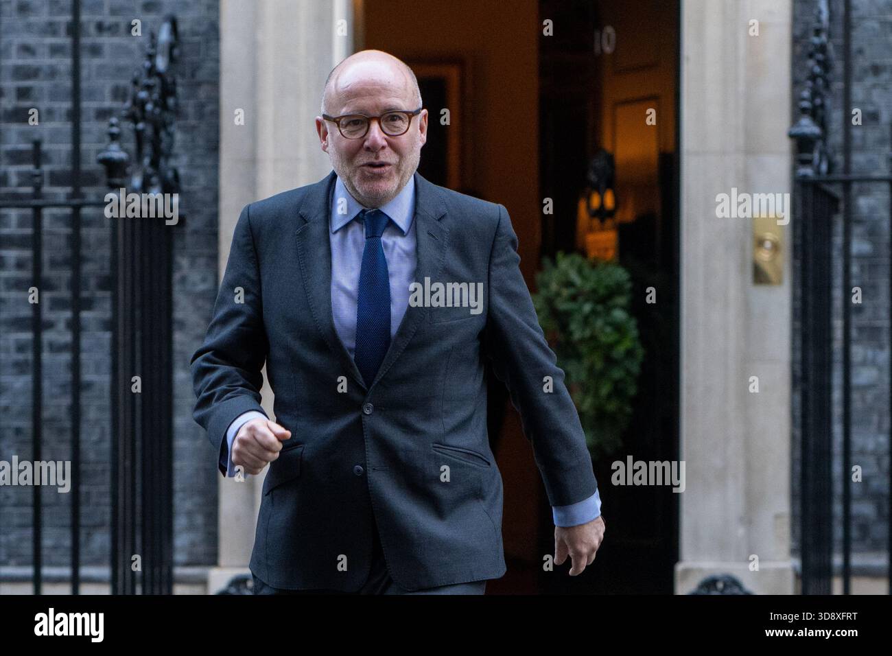 London, England, UK. 2nd Dec, 2025. Attorney General Lord RICHARD HERMER, leaves 10 Downing Street after a weekly Cabinet Meeting. (Credit Image: © Thomas Krych/ZUMA Press Wire) EDITORIAL USAGE ONLY! Not for Commercial USAGE! Stock Photo