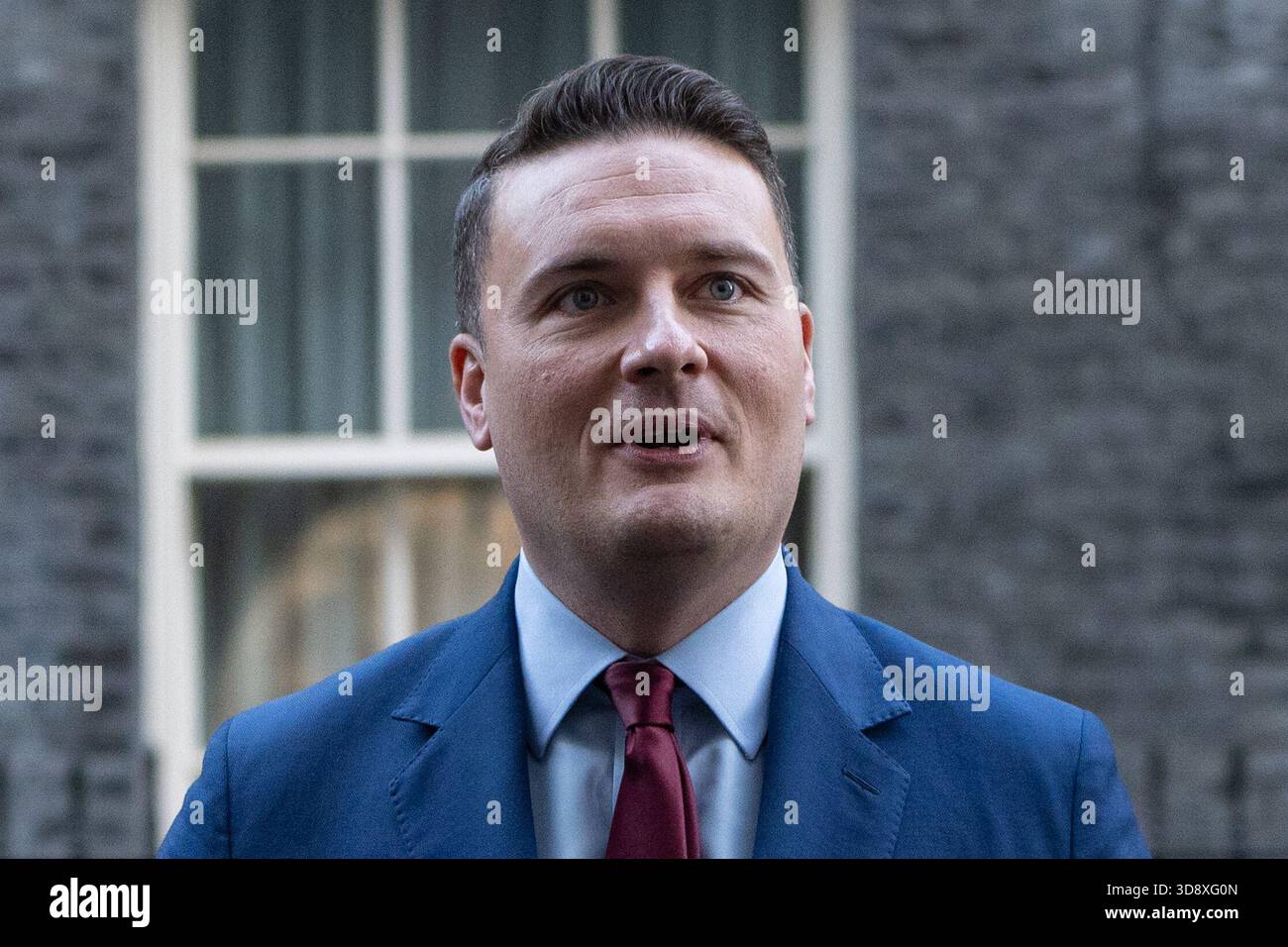 London, England, UK. 2nd Dec, 2025. WES STREETING, Health Secretary, leaves 10 Downing Street after a Cabinet Meeting. (Credit Image: © Thomas Krych/ZUMA Press Wire) EDITORIAL USAGE ONLY! Not for Commercial USAGE! Stock Photo