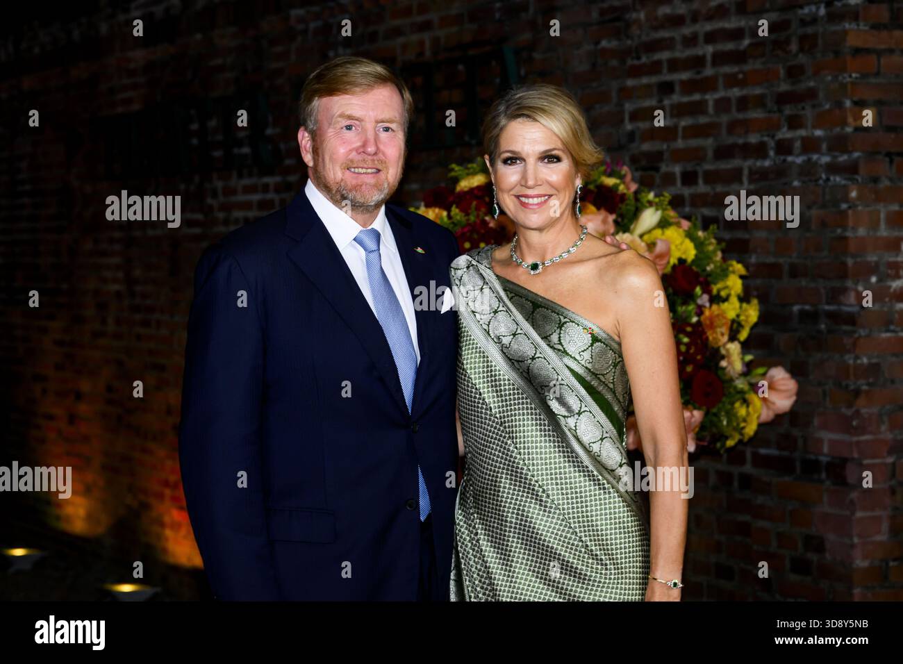 Paramaribo, The Netherlands, 2025-12-02 19:45:43 PARAMARIBO, December 2, 2025, Thalia Theater. King Willem-Alexander and Queen Máxima are paying a state visit to the Republic of Suriname at the invitation of President Jennifer Geerlings-Simons. As a token of appreciation for the hospitality extended, the Royal Couple is offering a cultural program. At the Thalia Theater, Sabrina Starke, a Dutch singer-songwriter of Surinamese descent, will sing her repertoire in collaboration with Surinamese artists. PHOTO: NLBeeld/Patrick van Emst  Credit: NL Beeld / Patrick van Emst Stock Photo