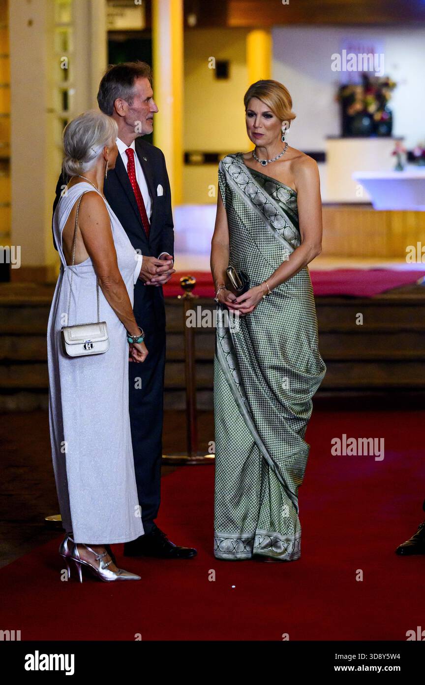 Paramaribo, The Netherlands, 2025-12-02 19:49:10 PARAMARIBO, December 2, 2025, Thalia Theater. King Willem-Alexander and Queen Máxima are paying a state visit to the Republic of Suriname at the invitation of President Jennifer Geerlings-Simons. As a token of appreciation for the hospitality extended, the Royal Couple is offering a cultural program. At the Thalia Theater, Sabrina Starke, a Dutch singer-songwriter of Surinamese descent, will sing her repertoire in collaboration with Surinamese artists. PHOTO: NLBeeld/Patrick van Emst  Credit: NL Beeld / Patrick van Emst Stock Photo