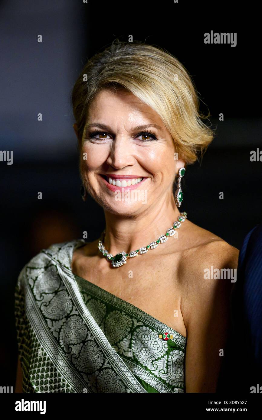 Paramaribo, The Netherlands, 2025-12-02 19:52:19 PARAMARIBO, December 2, 2025, Thalia Theater. King Willem-Alexander and Queen Máxima are paying a state visit to the Republic of Suriname at the invitation of President Jennifer Geerlings-Simons. As a token of appreciation for the hospitality extended, the Royal Couple is offering a cultural program. At the Thalia Theater, Sabrina Starke, a Dutch singer-songwriter of Surinamese descent, will sing her repertoire in collaboration with Surinamese artists. PHOTO: NLBeeld/Patrick van Emst  Credit: NL Beeld / Patrick van Emst Stock Photo