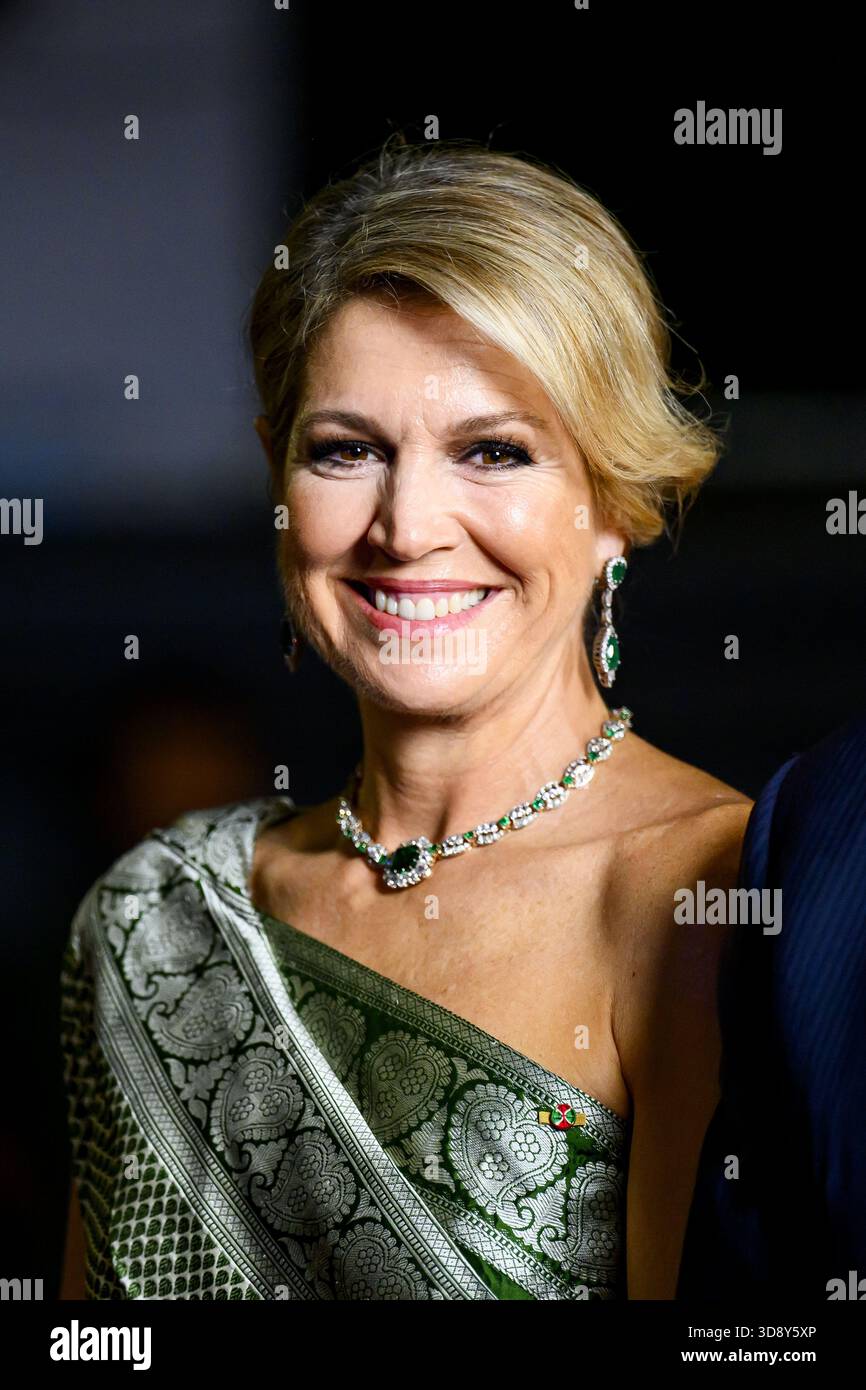 Paramaribo, The Netherlands, 2025-12-02 19:52:18 PARAMARIBO, December 2, 2025, Thalia Theater. King Willem-Alexander and Queen Máxima are paying a state visit to the Republic of Suriname at the invitation of President Jennifer Geerlings-Simons. As a token of appreciation for the hospitality extended, the Royal Couple is offering a cultural program. At the Thalia Theater, Sabrina Starke, a Dutch singer-songwriter of Surinamese descent, will sing her repertoire in collaboration with Surinamese artists. PHOTO: NLBeeld/Patrick van Emst  Credit: NL Beeld / Patrick van Emst Stock Photo