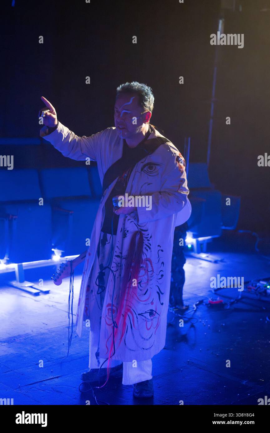 London, UK, 2nd December 2025, Mountains and Seas – Song of Today 山海 · 今日之歌, is inspired by the rich narrative of the 4th-century BCE text The Classic of Mountains and Seas and its fantastical compilation of myths, beasts, heroes, folklore and landscapes. Using this connection between myth, nature and scientific thought as its inspiration, the show explores 21st century issues of climate crisis, activism and rising global fascism. On at the Omnibus Theatre in Clapham from 2nd till 6th December 2026., Andrew Lalchan Photography/Alamy Live News Stock Photo