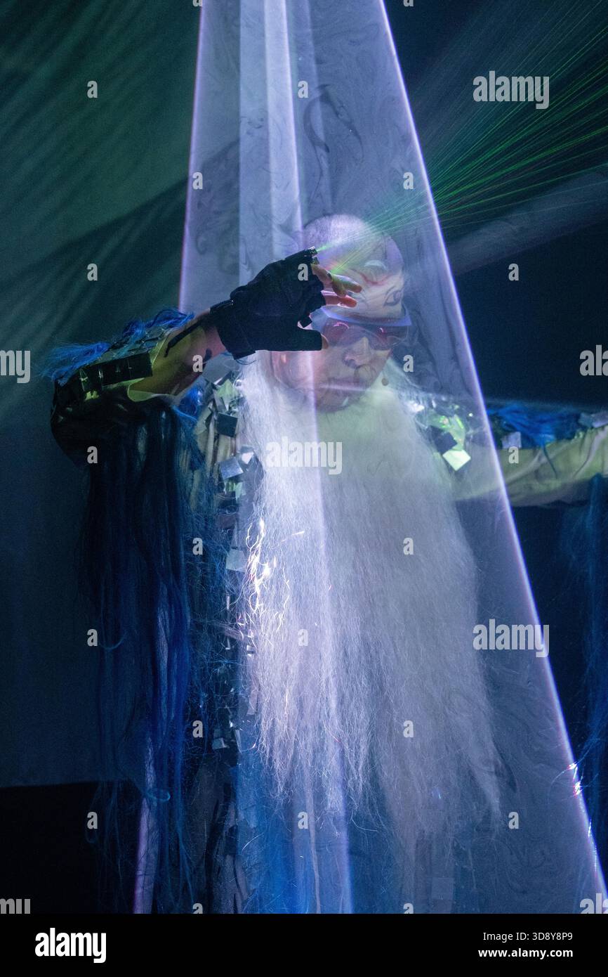 London, UK, 2nd December 2025, Mountains and Seas – Song of Today 山海 · 今日之歌, is inspired by the rich narrative of the 4th-century BCE text The Classic of Mountains and Seas and its fantastical compilation of myths, beasts, heroes, folklore and landscapes. Using this connection between myth, nature and scientific thought as its inspiration, the show explores 21st century issues of climate crisis, activism and rising global fascism. On at the Omnibus Theatre in Clapham from 2nd till 6th December 2026., Andrew Lalchan Photography/Alamy Live News Stock Photo