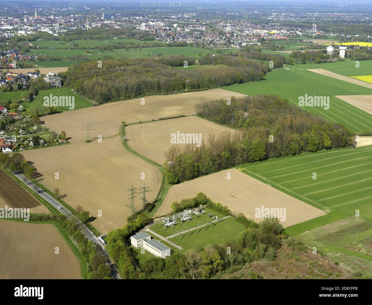 Frecking test drilling near the Hammer water towers, former Hoelzchen ...