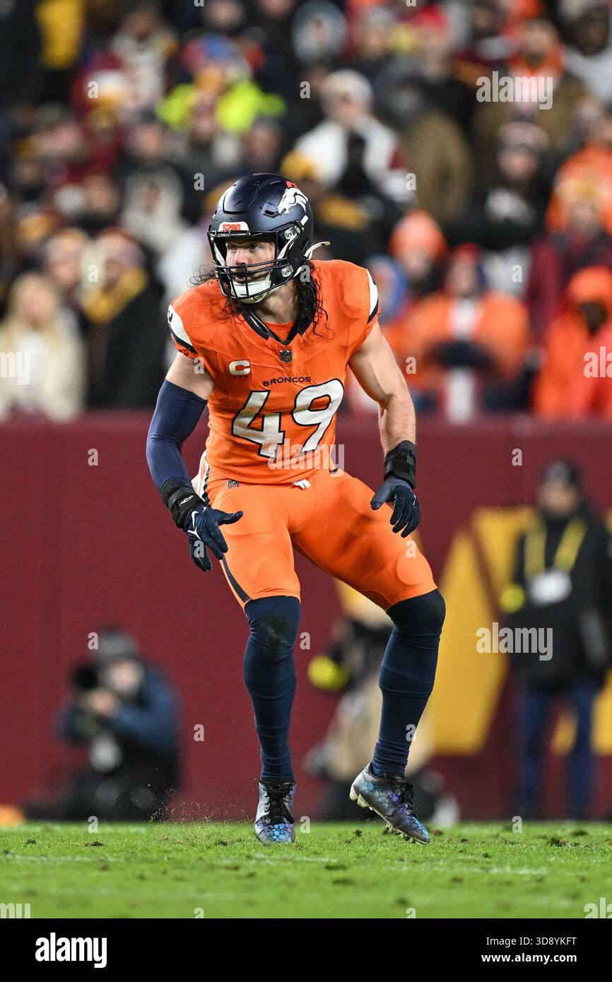 Denver Broncos linebacker Alex Singleton (49) in action during the ...
