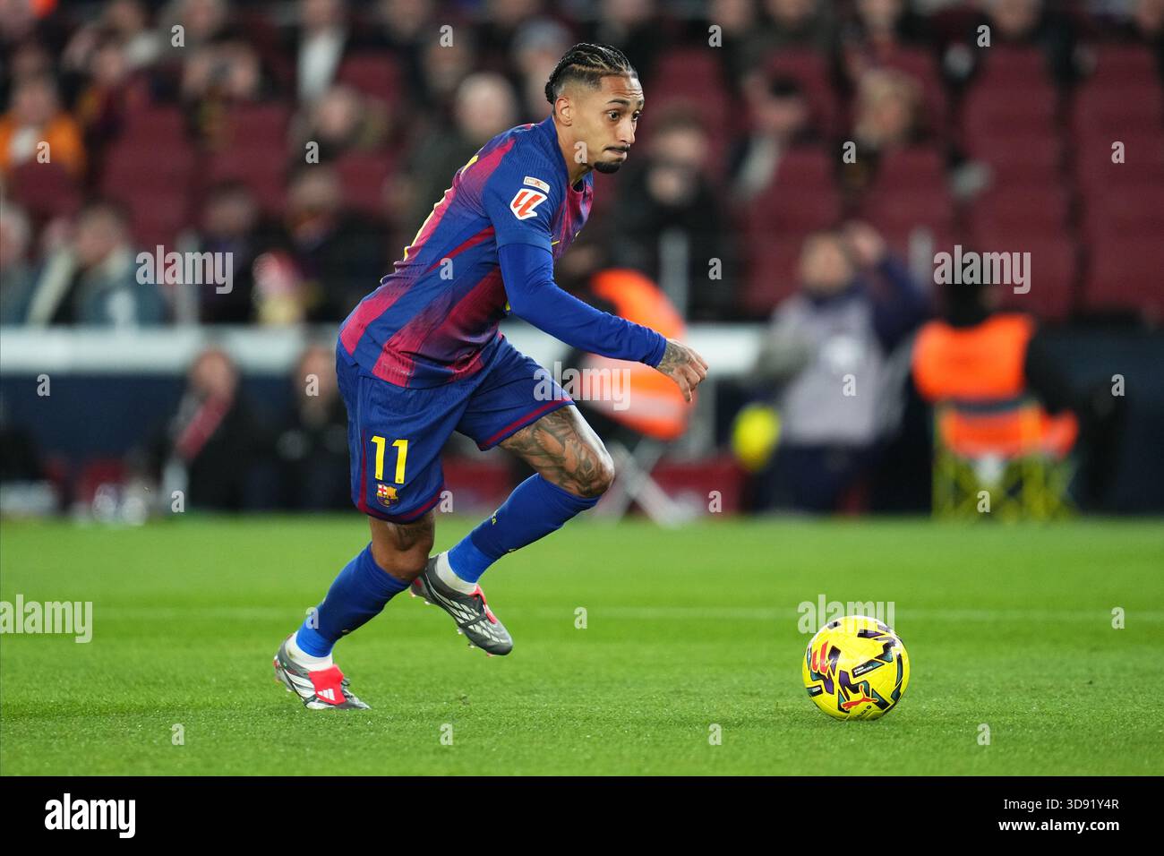 Barcelona, Spain. 03rd Dec, 2025. Raphael Dias Belloli Raphinha of FC Barcelona during the La Liga EA Sports match between FC Barcelona and Atletico de Madrid played at Spotify Camp Nou Stadium on December 2 2025 in Barcelona, Spain. (Photo by Bagu Blanco/PRESSIN) Credit: PRESSINPHOTO SPORTS AGENCY/Alamy Live News Stock Photo