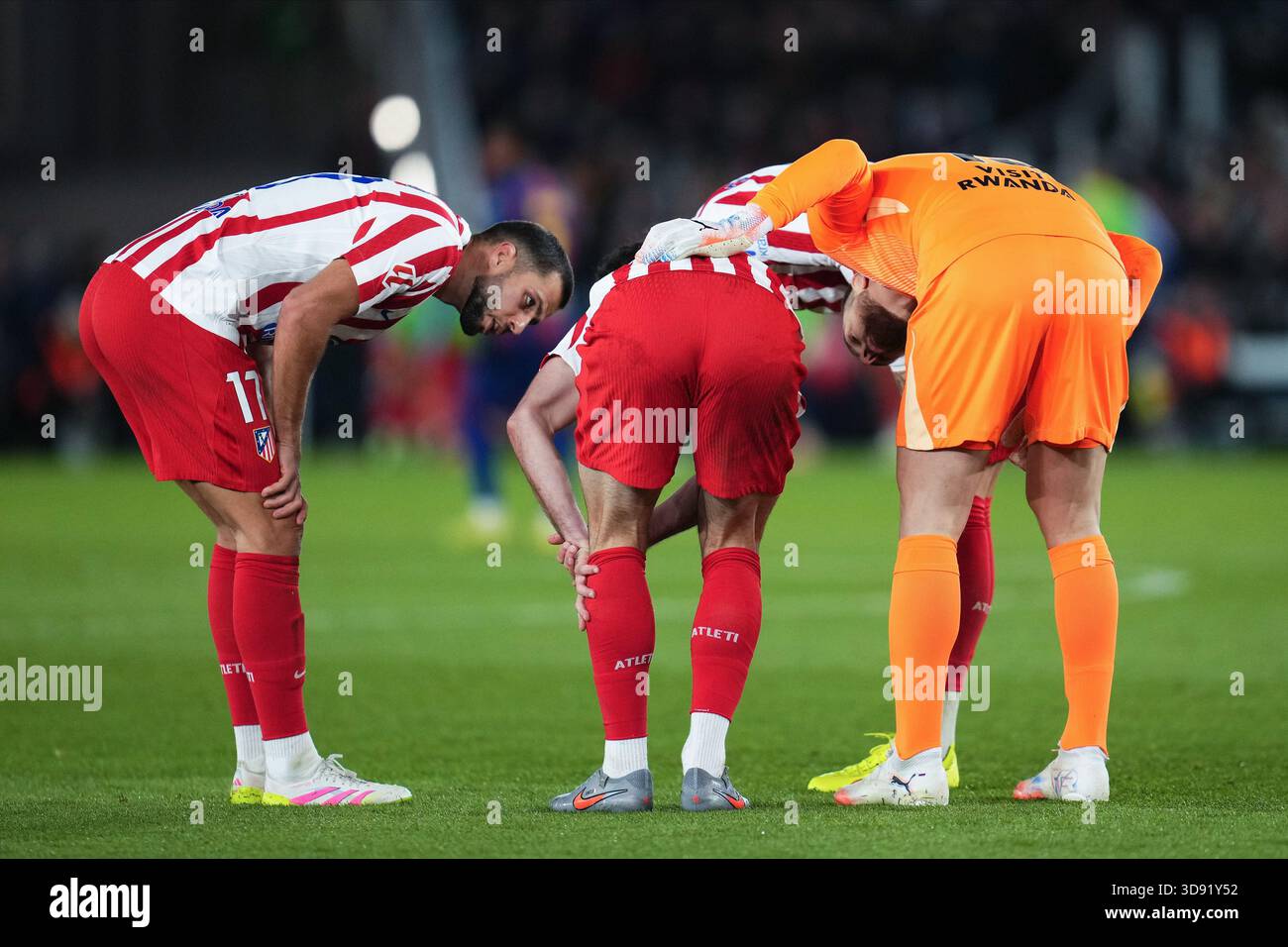 Barcelona, Spain. 03rd Dec, 2025. David Hancko and Jan Oblak of Atletico de Madrid during the La Liga EA Sports match between FC Barcelona and Atletico de Madrid played at Spotify Camp Nou Stadium on December 2 2025 in Barcelona, Spain. (Photo by Bagu Blanco/PRESSIN) Credit: PRESSINPHOTO SPORTS AGENCY/Alamy Live News Stock Photo