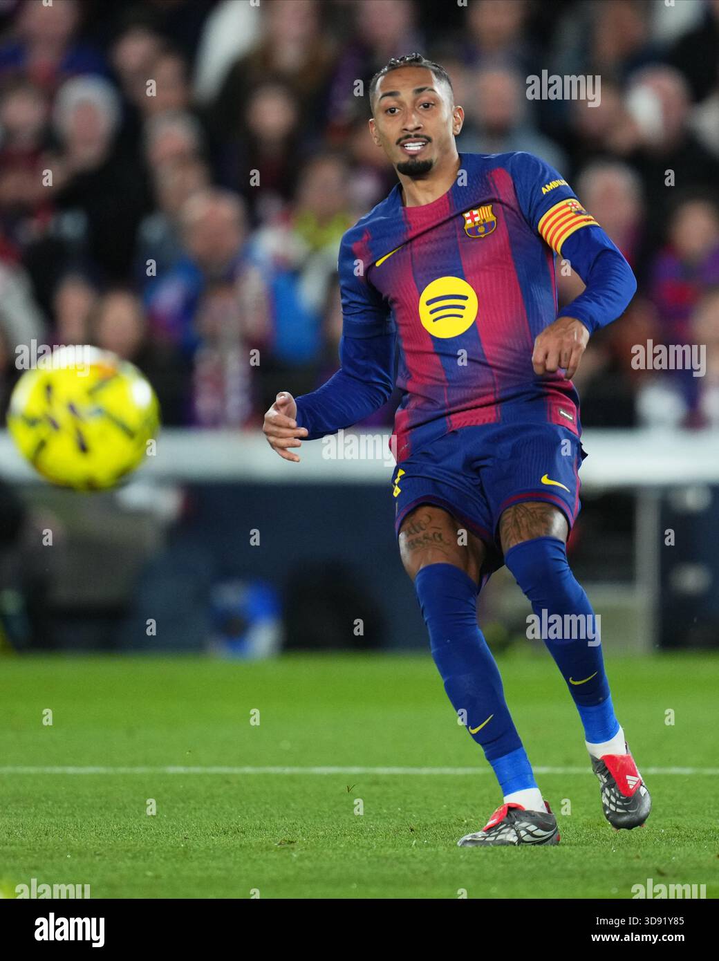 Barcelona, Spain. 03rd Dec, 2025. Raphael Dias Belloli Raphinha of FC Barcelona during the La Liga EA Sports match between FC Barcelona and Atletico de Madrid played at Spotify Camp Nou Stadium on December 2 2025 in Barcelona, Spain. (Photo by Bagu Blanco/PRESSIN) Credit: PRESSINPHOTO SPORTS AGENCY/Alamy Live News Stock Photo