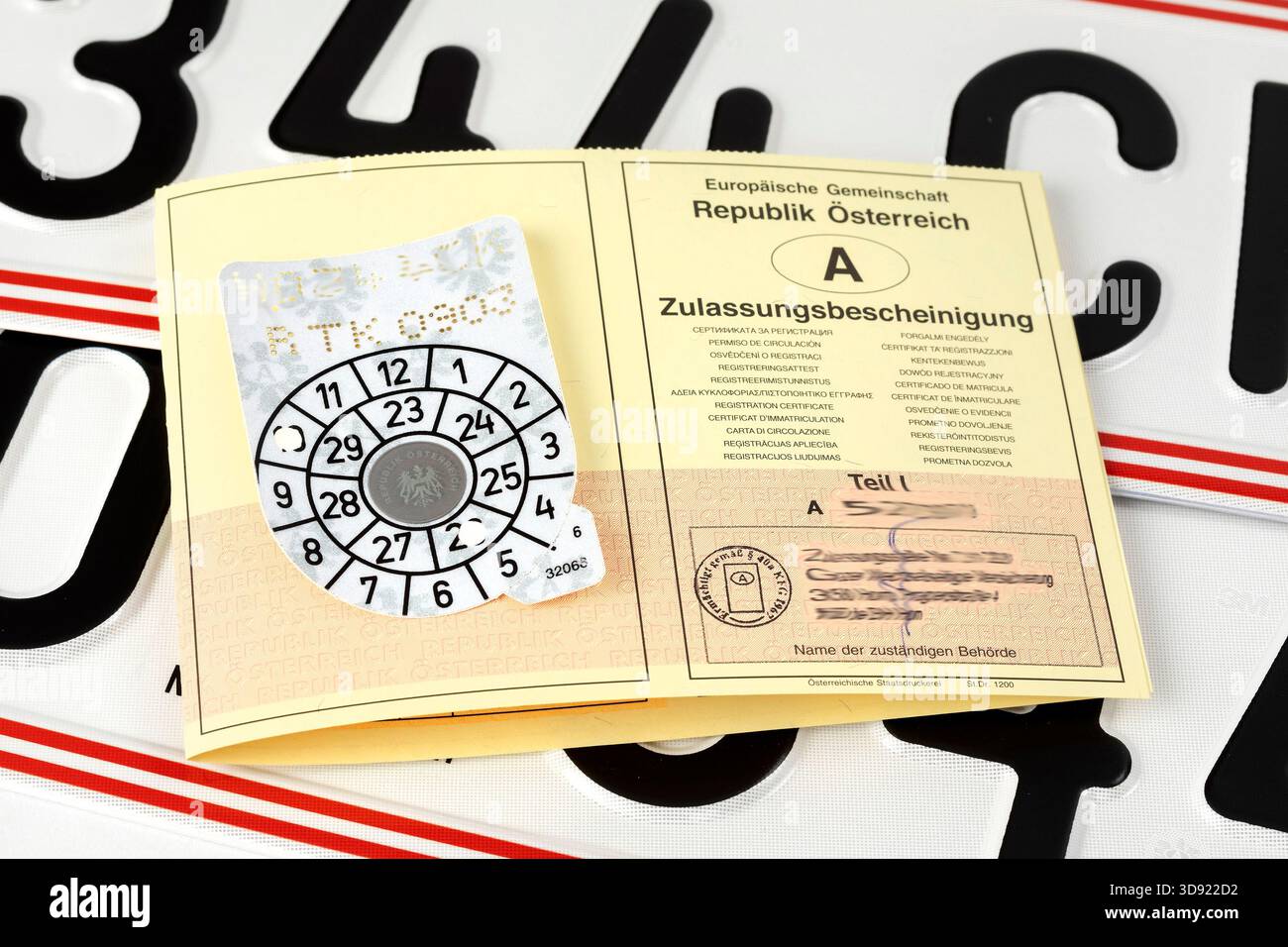 Pd1829 KFZ Begutachtungsplakette und Zulassungsbescheinigung // Motor Vehicle ...