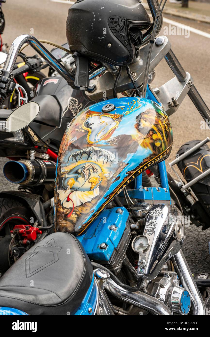 custom painted tanks and helmets vintage motorcycle Airbrushed motorcycle tank hi-res stock photography and images