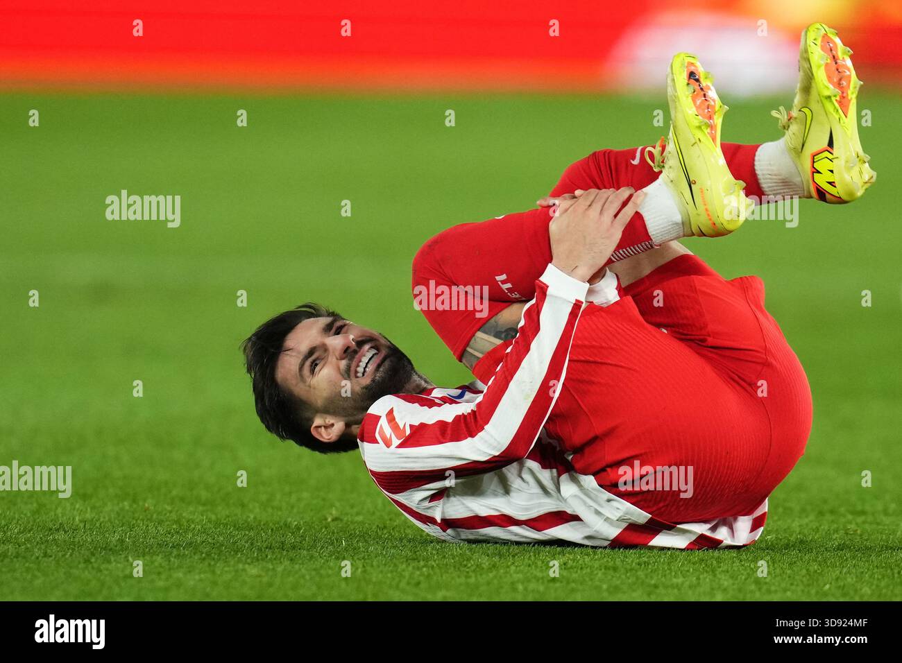 Barcelona, Spain. 03rd Dec, 2025. Alex Baena of Atletico de Madrid during the La Liga EA Sports match between FC Barcelona and Atletico de Madrid played at Spotify Camp Nou Stadium on December 2 2025 in Barcelona, Spain. (Photo by Bagu Blanco/PRESSIN) Credit: PRESSINPHOTO SPORTS AGENCY/Alamy Live News Stock Photo