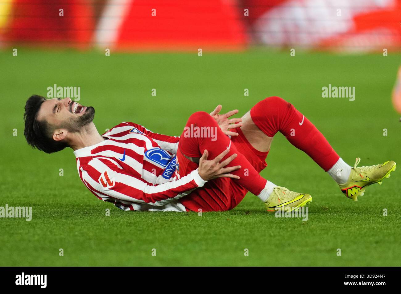 Barcelona, Spain. 03rd Dec, 2025. Alex Baena of Atletico de Madrid during the La Liga EA Sports match between FC Barcelona and Atletico de Madrid played at Spotify Camp Nou Stadium on December 2 2025 in Barcelona, Spain. (Photo by Bagu Blanco/PRESSIN) Credit: PRESSINPHOTO SPORTS AGENCY/Alamy Live News Stock Photo