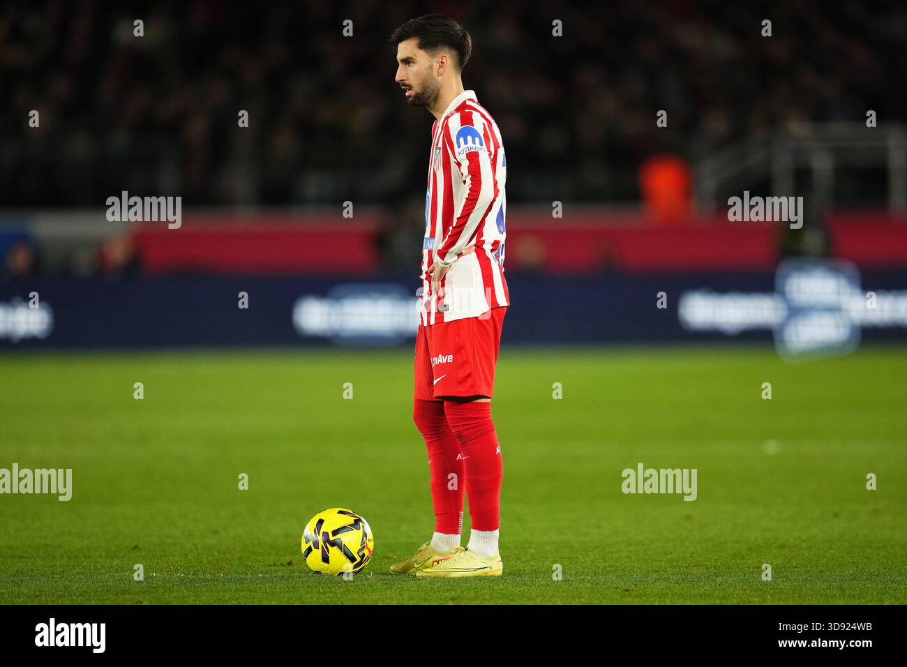 Barcelona, Spain. 03rd Dec, 2025. Alex Baena of Atletico de Madrid during the La Liga EA Sports match between FC Barcelona and Atletico de Madrid played at Spotify Camp Nou Stadium on December 2 2025 in Barcelona, Spain. (Photo by Bagu Blanco/PRESSIN) Credit: PRESSINPHOTO SPORTS AGENCY/Alamy Live News Stock Photo