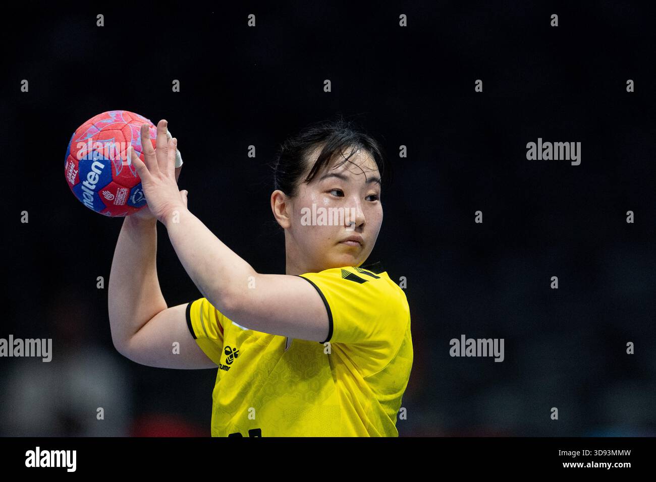 ROTTERDAM - Natsuki Aizawa (JAP) in action during the match Japan ...
