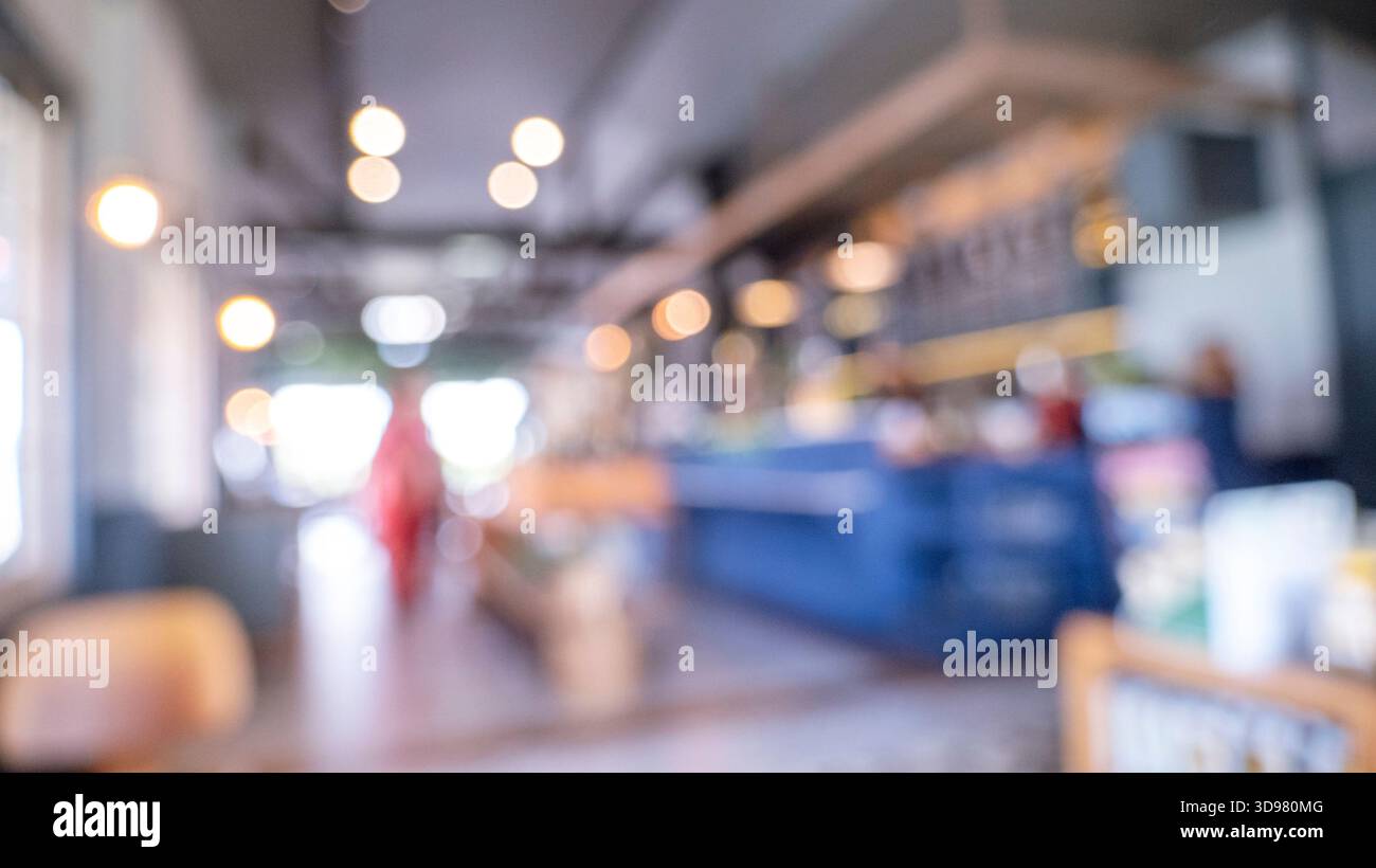 Event space at shopping mall hi-res stock photography and images - Alamy
