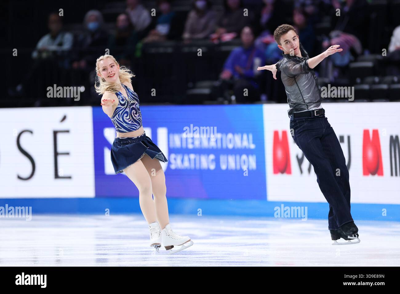 Jasmine Robertson & Chase Rohner (USA), DECEMBER 5, 2025 - Figure ...
