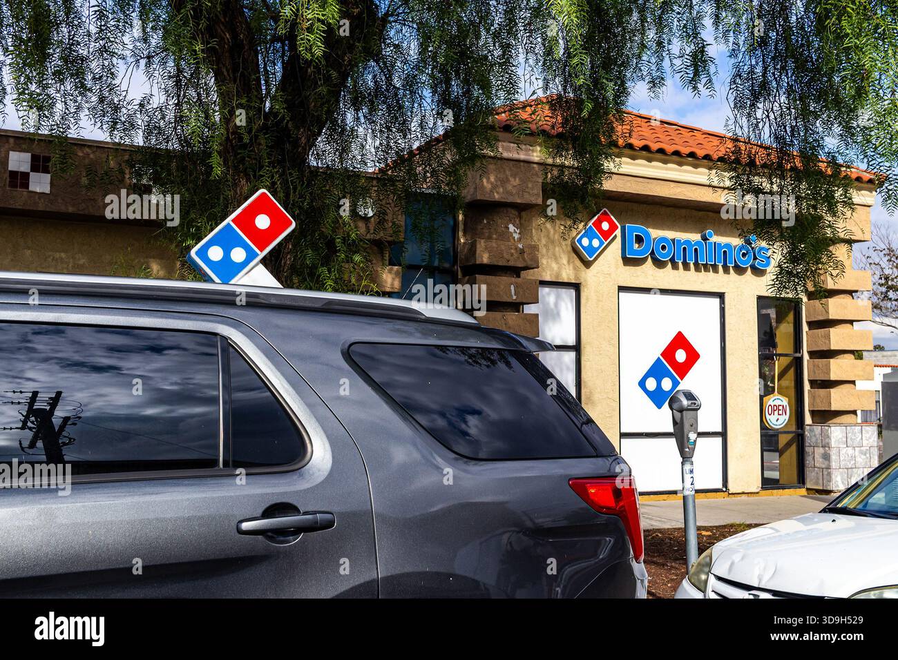 Domino's pizza delivery truck hi-res stock photography and images