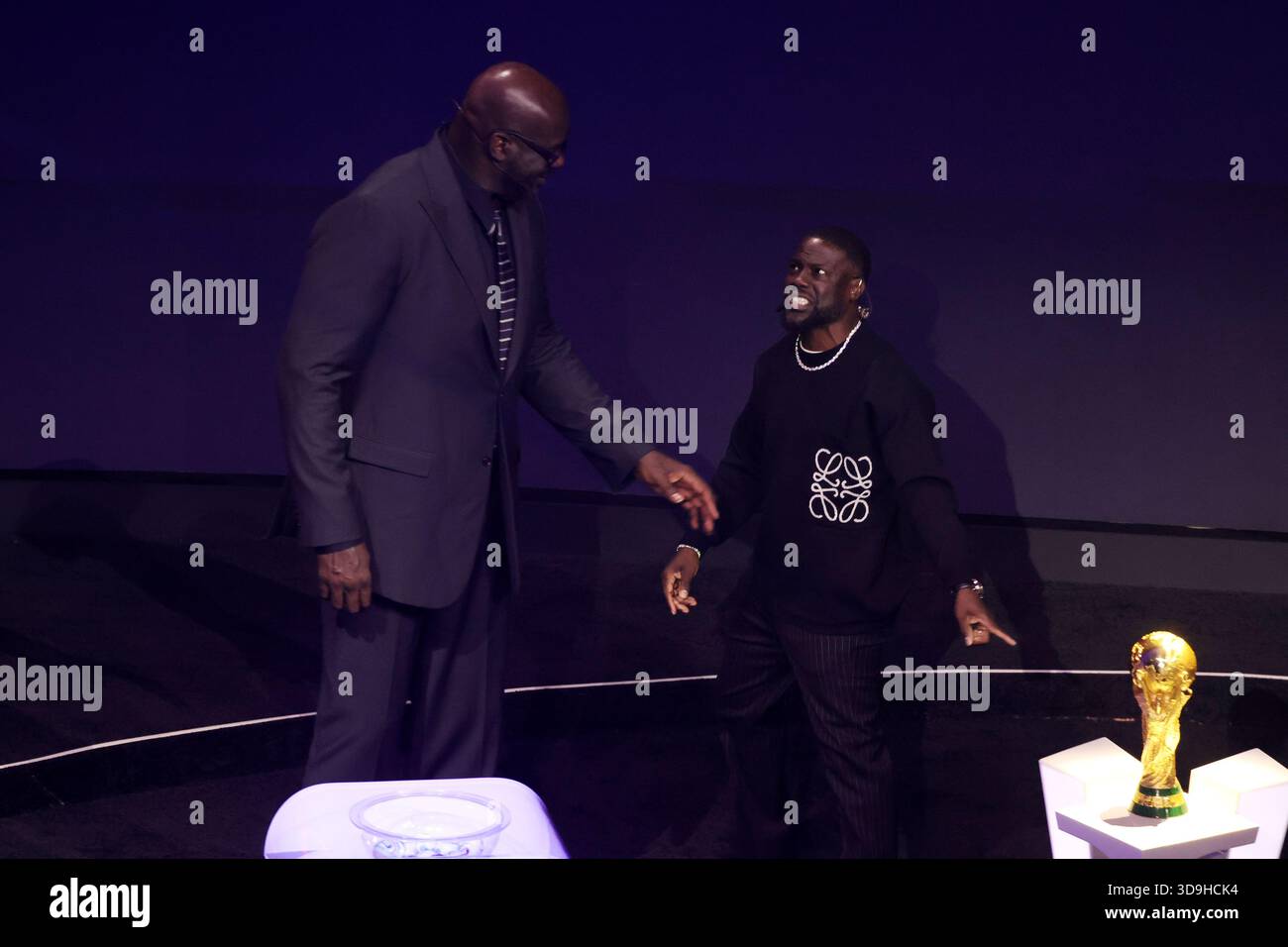 The Rock Met Up With Shaq, Then Took The Opportunity To Troll Jumanji  Co-Star Kevin Hart (And Himself) | Cinemablend, image size:1300x956