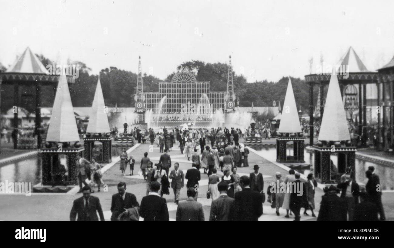 Festival of britain 1951 hi-res stock photography and images - Alamy