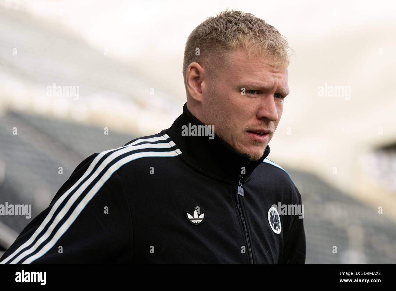 Aaron Ramsdale of Newcastle United during the Premier League match ...