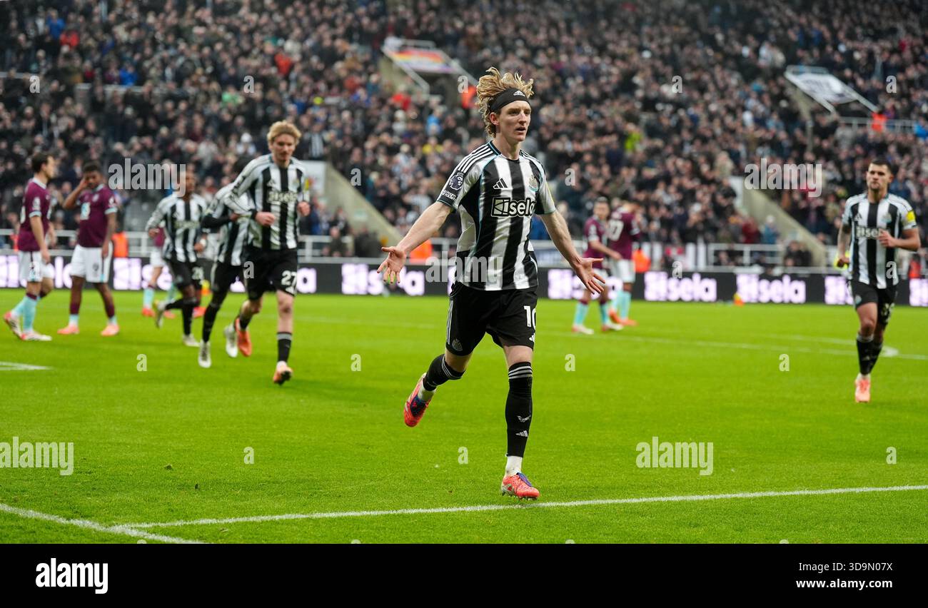 Newcastle United s Anthony Gordon Celebrates After Scoring His Sides newcastle-united-s-anthony-gordon-celebrates-after-scoring-his-sides