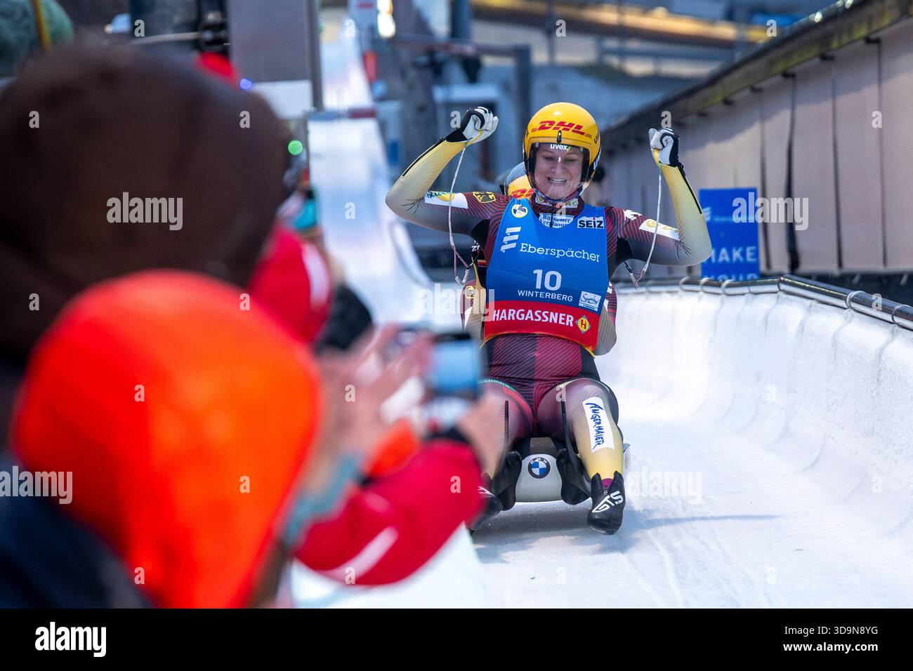 06 December 2025, North Rhine-Westphalia, Winterberg: Luge: World Cup ...