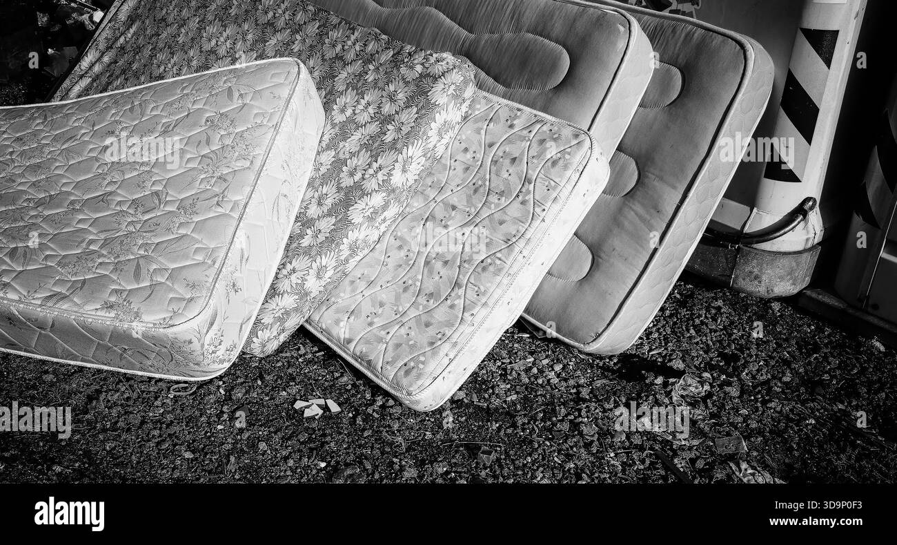 Fundraiser by Bri Gagnon : Single Mom Home Ruined by Rushing Waters, image size:1300x789