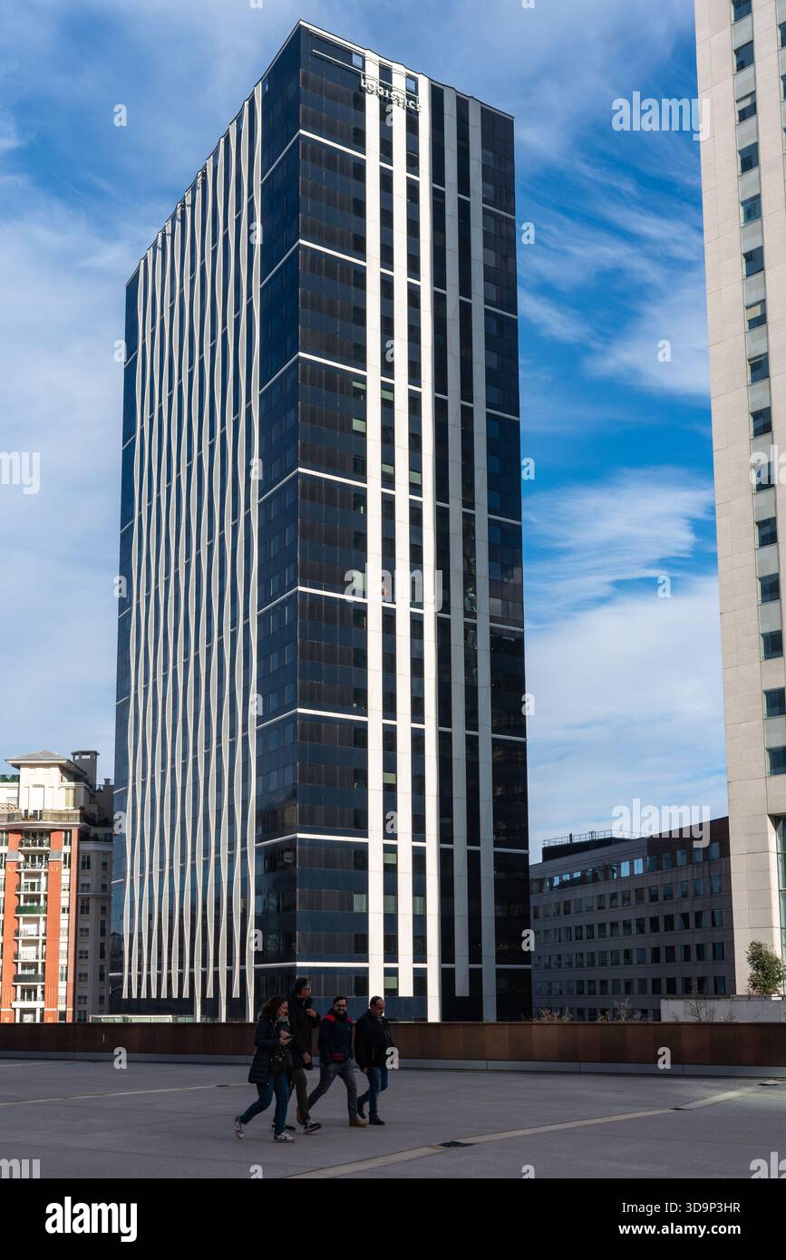 the-emblem-tower-is-an-office-skyscraper-located-in-the-la-d-fense