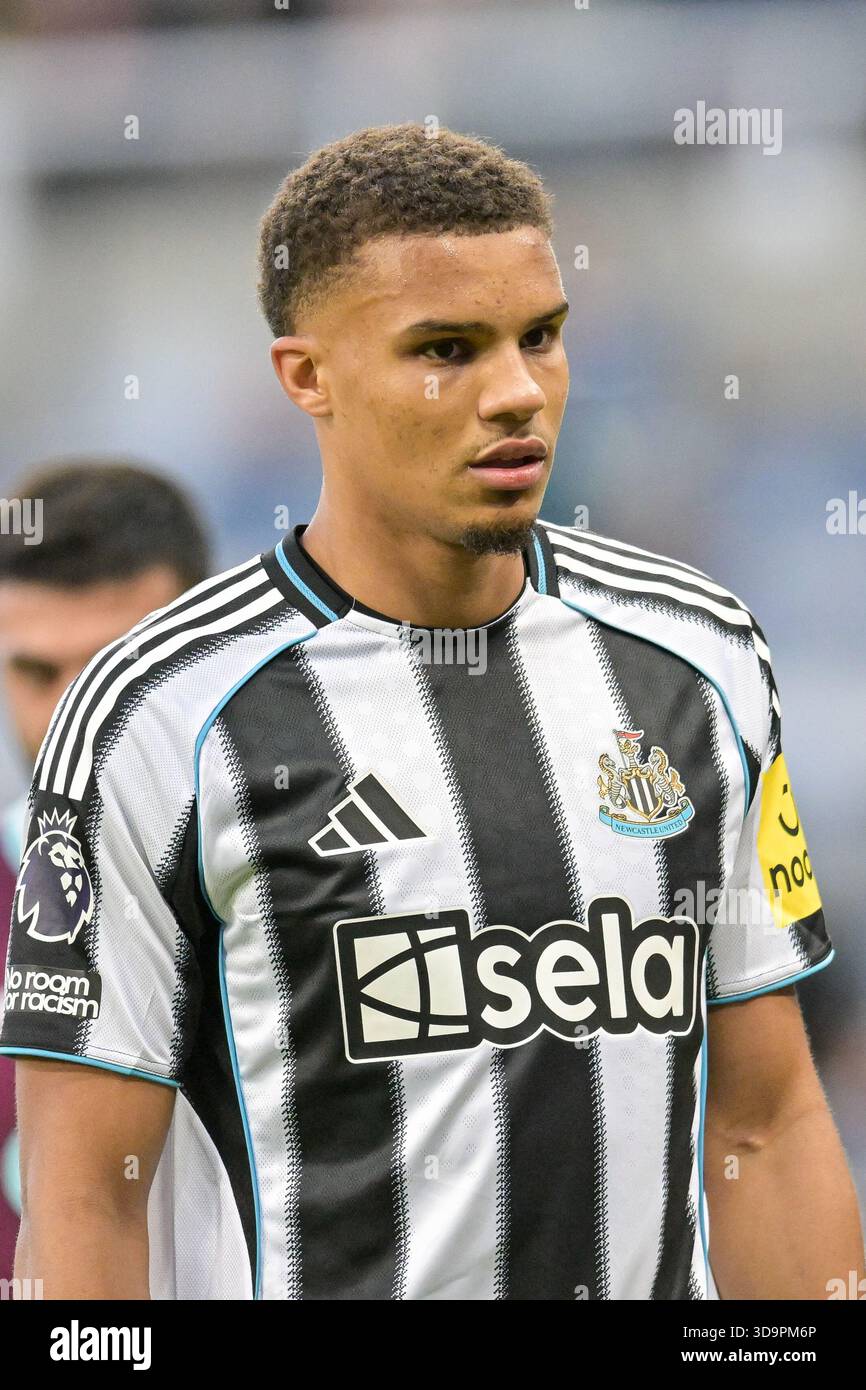 Malick Thiaw of Newcastle United during the Premier League match ...