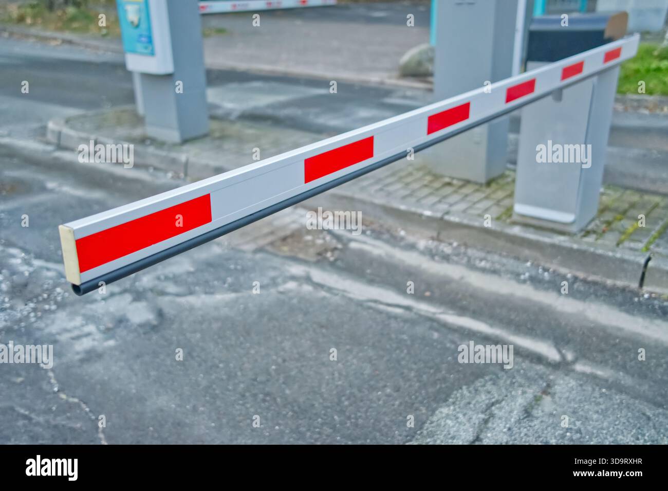 Horizontal barrier red white stripes hi-res stock photography and ...