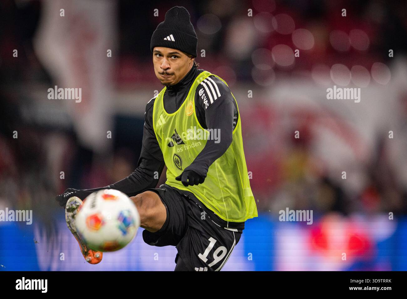 Leipzig, Germany. 06th, December 2025. Jean-Matteo Bahoya (19) of ...