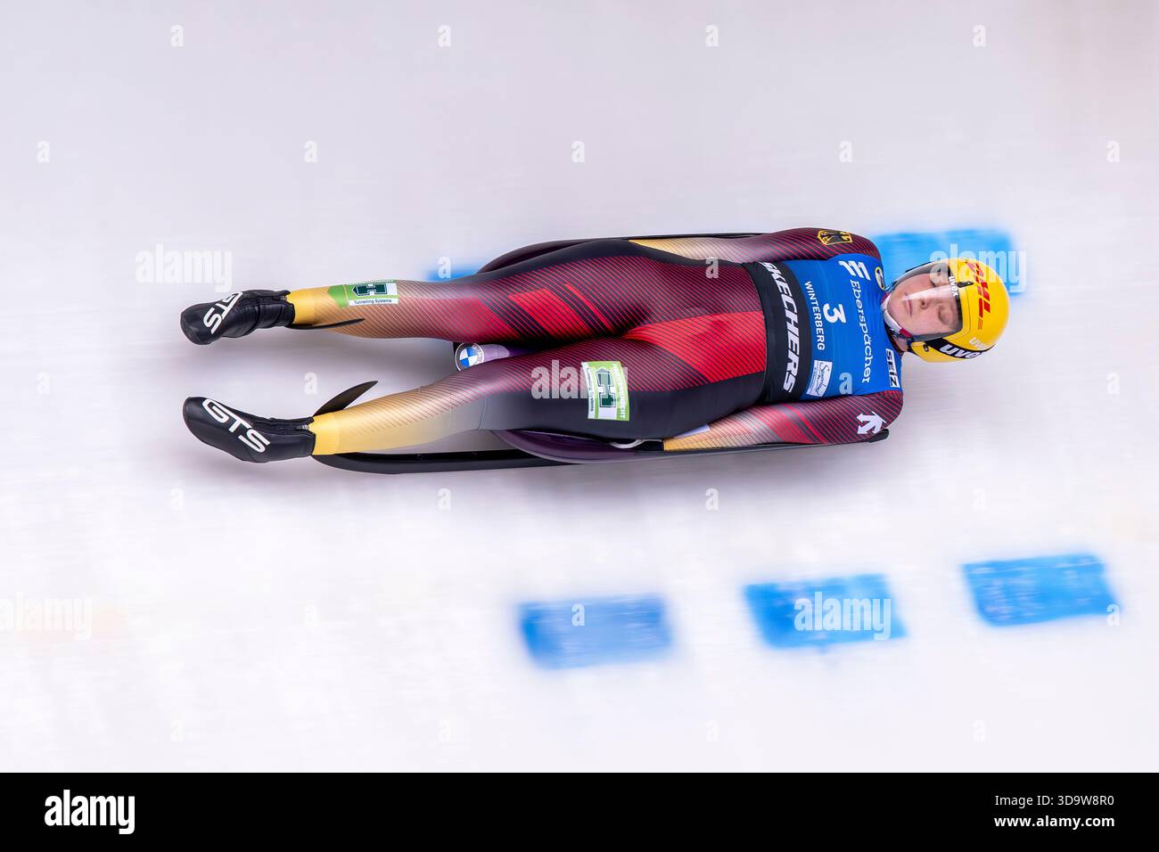 07 December 2025, North Rhine-Westphalia, Winterberg: Luge: World Cup ...