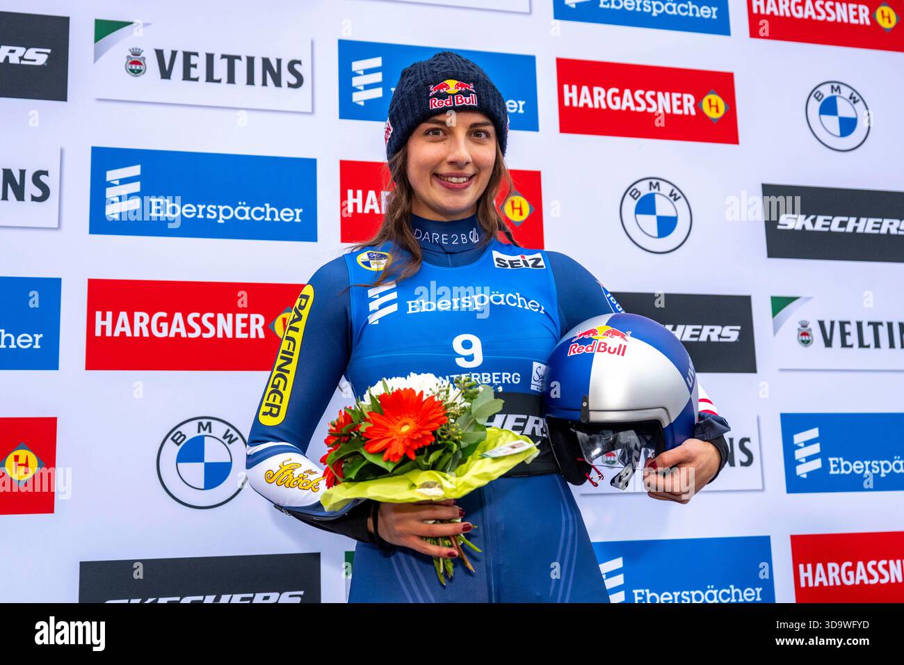 07 December 2025, North Rhine-Westphalia, Winterberg: Luge: World Cup ...