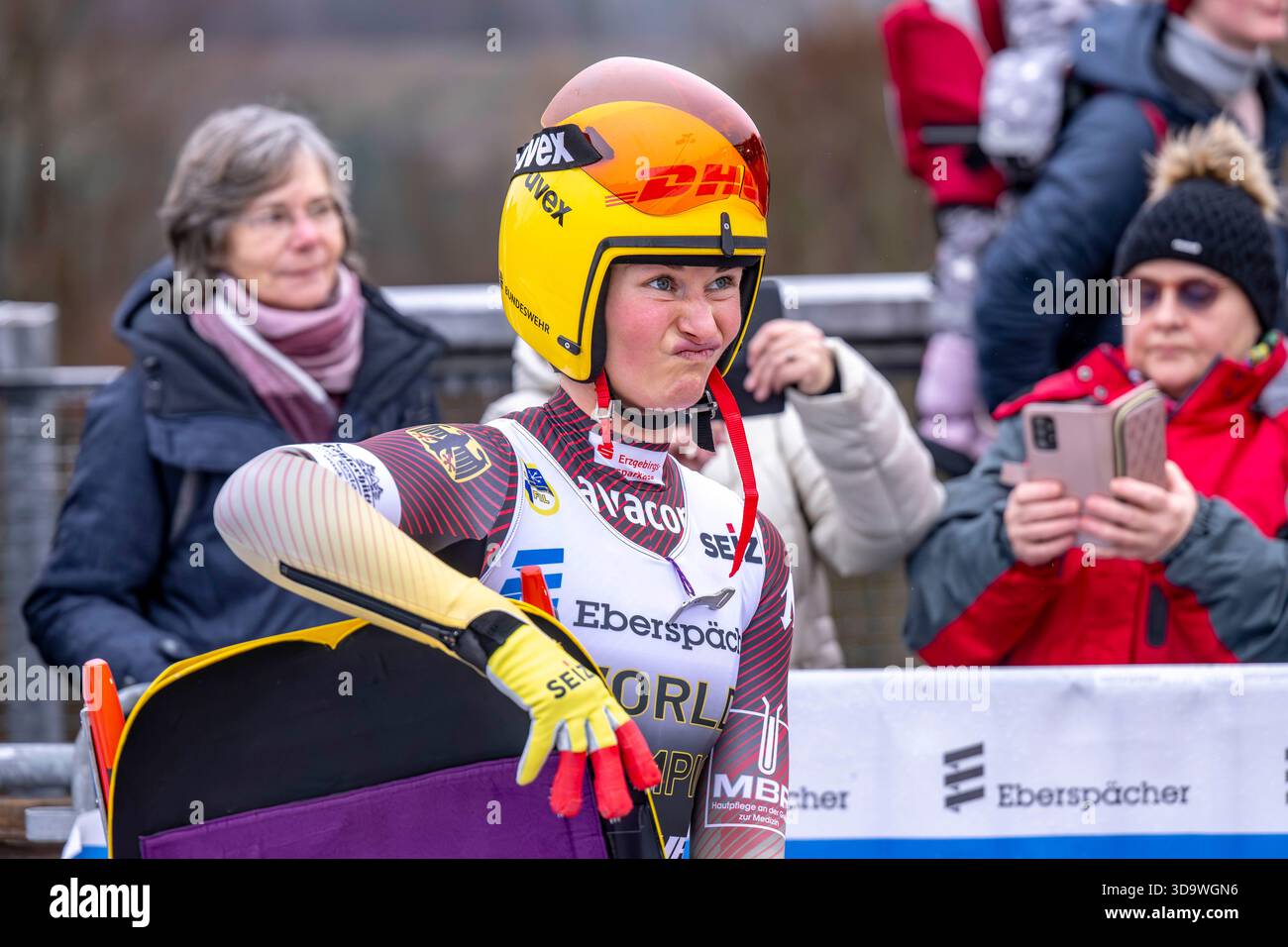 07 December 2025, North Rhine-Westphalia, Winterberg: Luge: World Cup ...