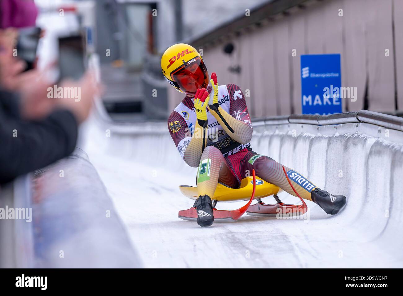 07 December 2025, North Rhine-Westphalia, Winterberg: Luge: World Cup ...