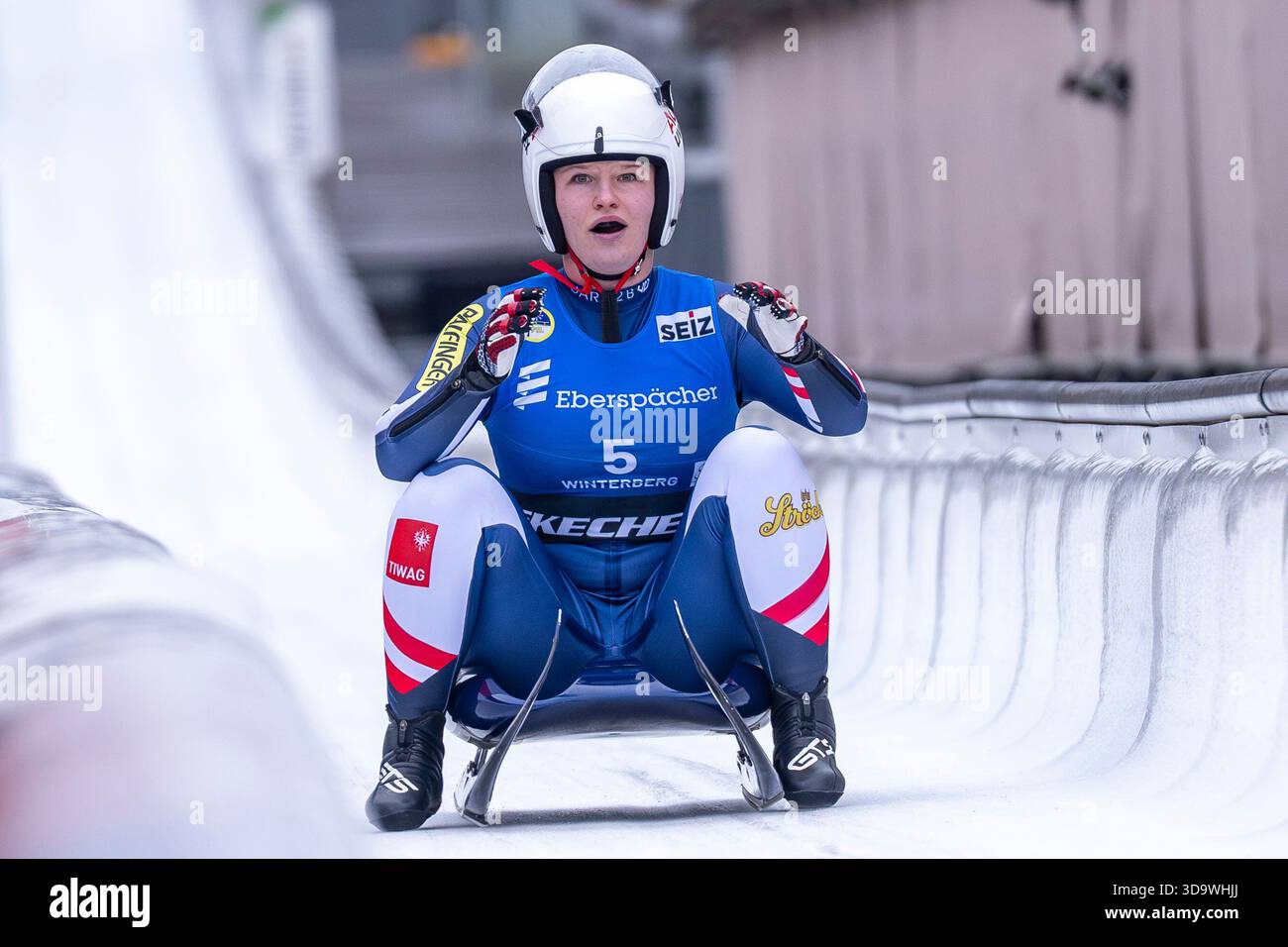 07 December 2025, North Rhine-Westphalia, Winterberg: Luge: World Cup ...