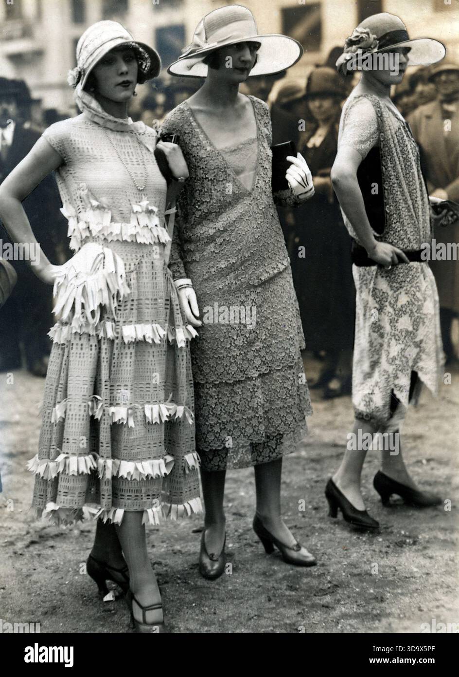 1920s dresses hi-res stock photography and images - Alamy