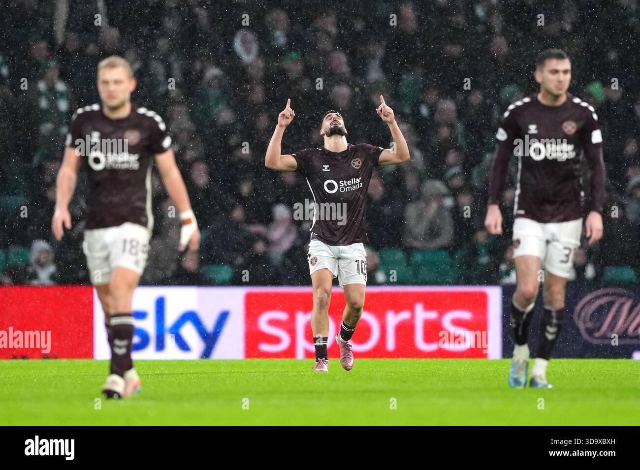 Heart Of Midlothian S Claudio Braga Centre Celebrates Scoring Their