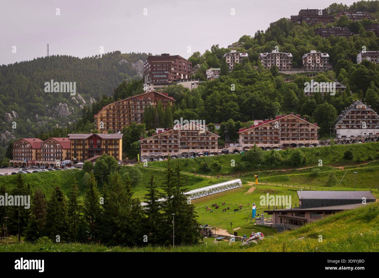 prato-nevoso-ski-resort-hi-res-stock-photography-and-images-alamy