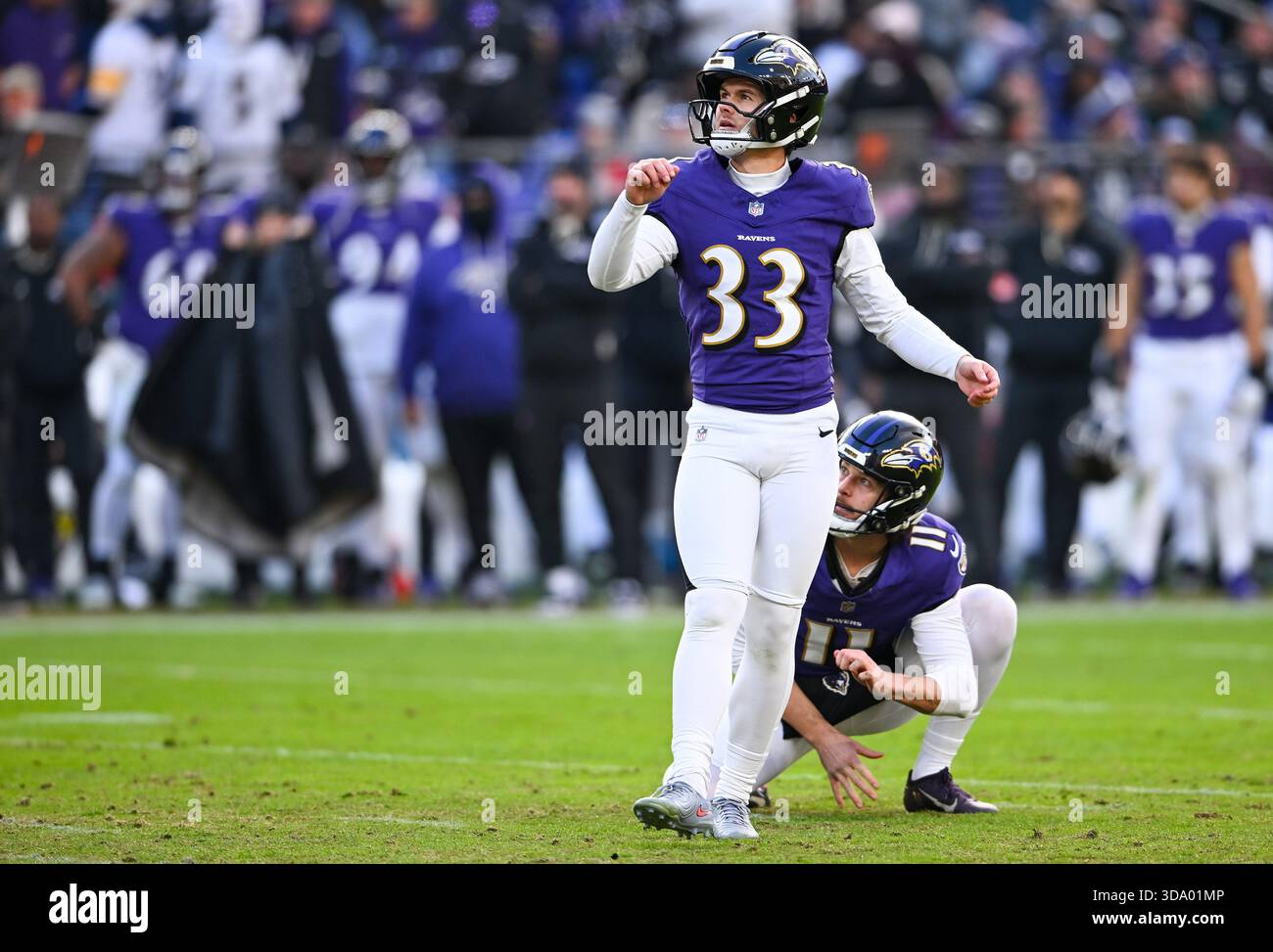 Tyler Loop Body Baltimore Ravens kicker Tyler Loop (33) kicks a 28-yard field goal ...