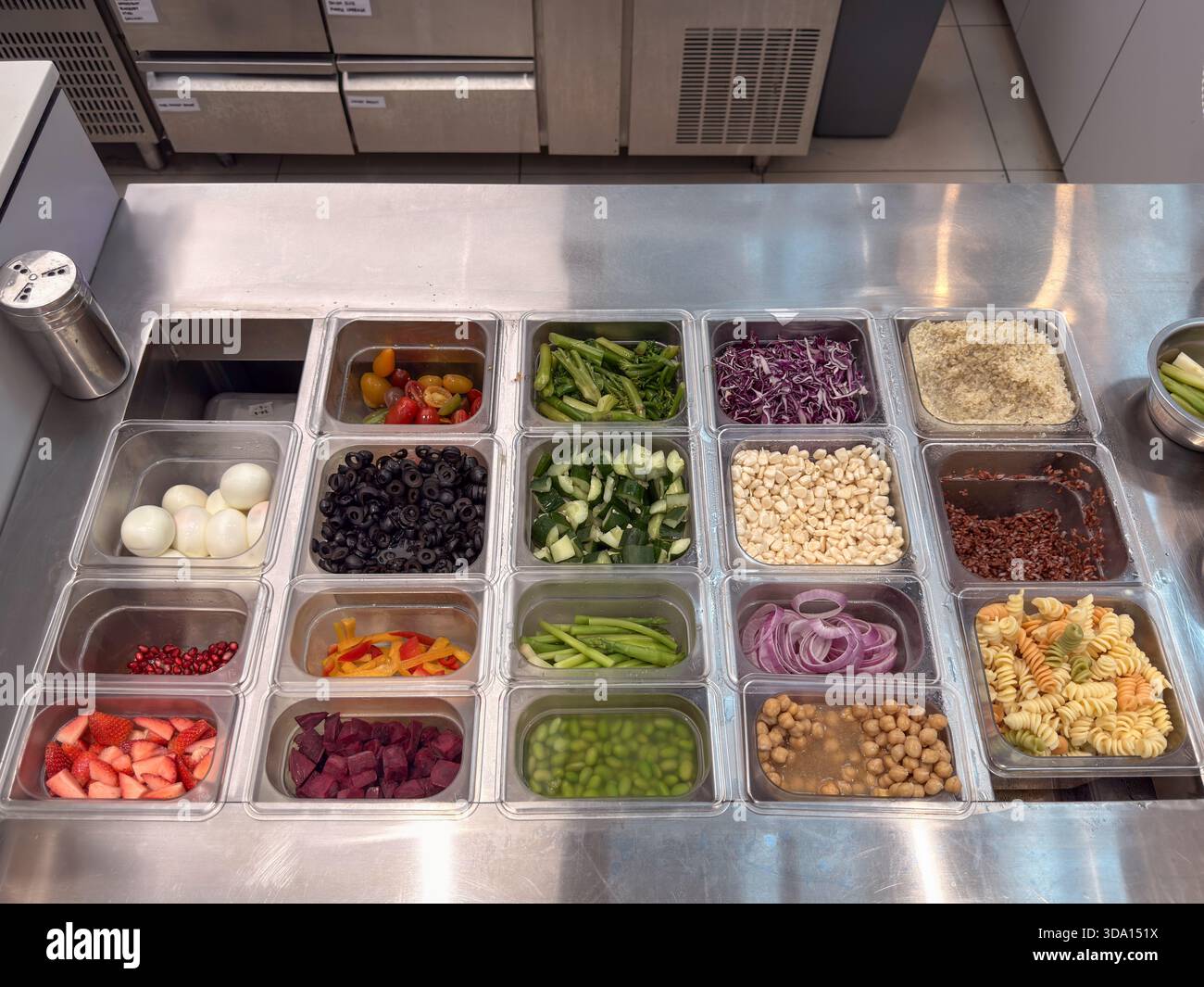 Fresh Toppings Fresh toppings station variety hi-res stock photography and images - Alamy