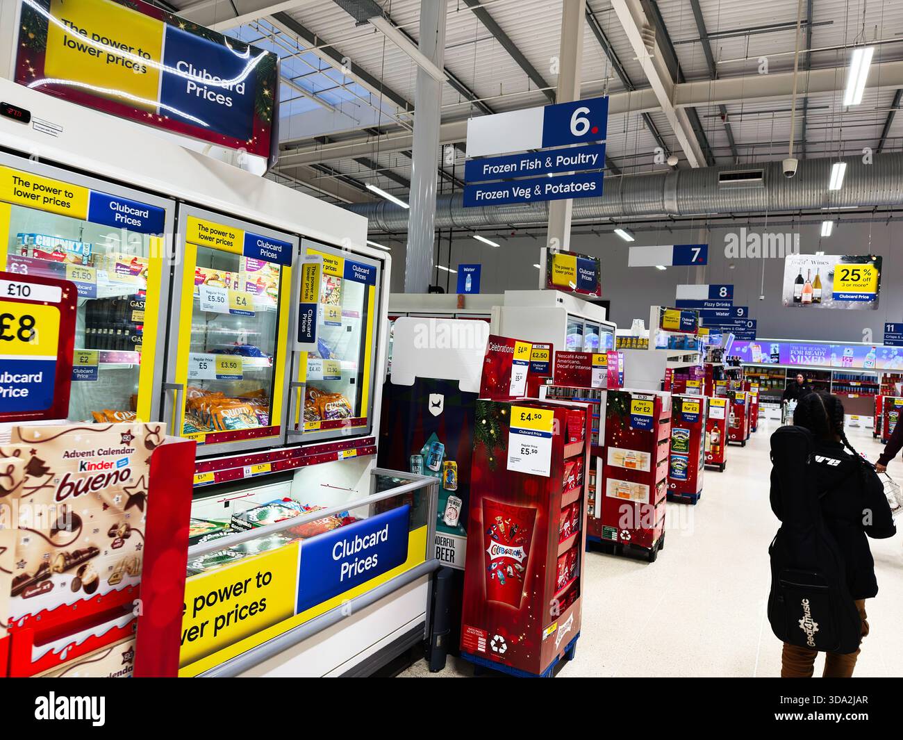Tesco uk cashier hi-res stock photography and images