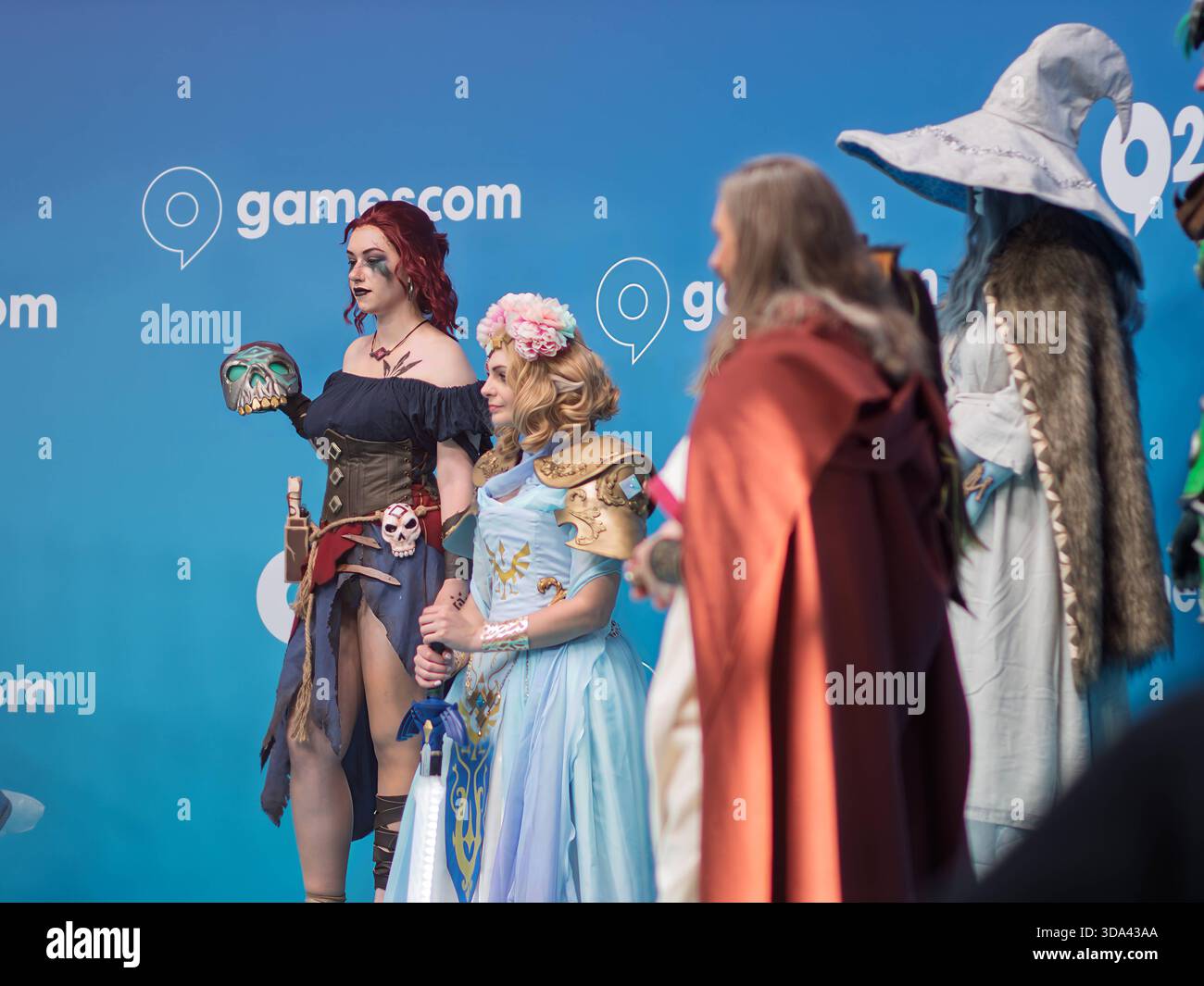 Gamescom 2025: Atemberaubendes Cosplay-Showcase in Köln Gamescom 2025: Atemberaubendes Cosplay-Showcase in Köln Gamescom 2025: Atemberaubendes Cosplay Stock Photo