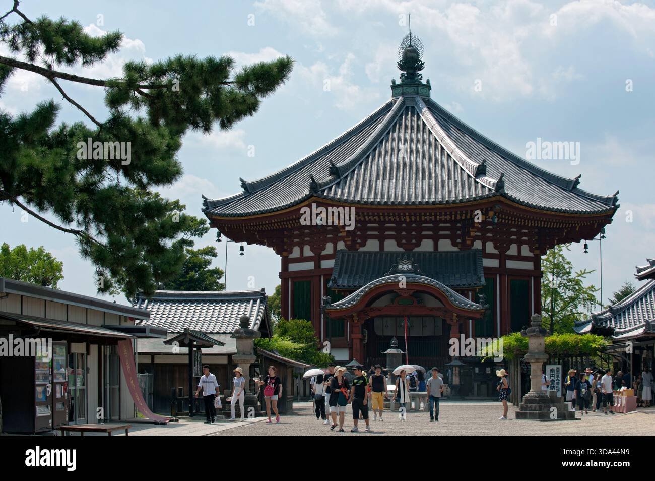 Nanendo southern octagonal hall hi-res stock photography and images - Alamy